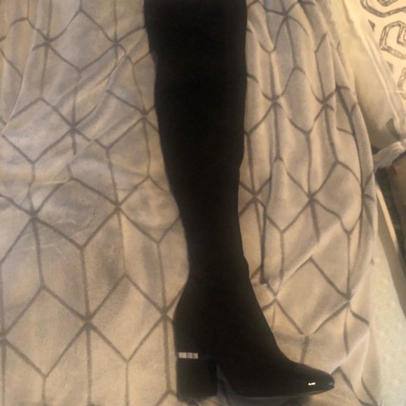 Marc Fisher over the knee boot - Picture 2 of 2